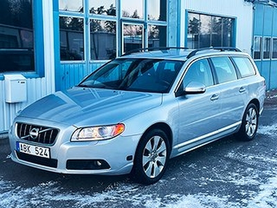 Volvo V70 2.5T Geartronic Momentum 231HK 1 äg Fullserv