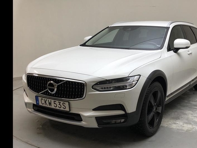 Volvo V90D4 Cross Country AWD 2020, Kombi