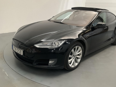 Tesla Model S P85 (421hk)