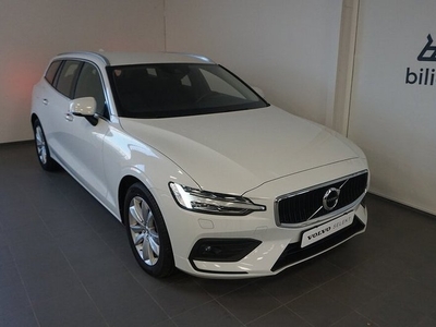 Volvo V60B4 Diesel Momentum Advanced SE Backkamera 2021, Kombi