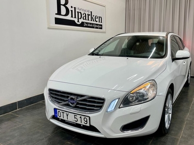 Volvo V60D4 AWD Geartronic Momentum Euro5 VOC VÄRMARE 2013, Kombi