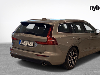 Volvo V60D4 Momentum Advanced Edition 2019, Kombi