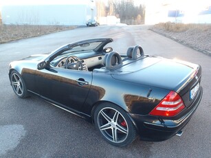 Mercedes-Benz SLK 230 Kompressor 197hk, Fullservad i bok