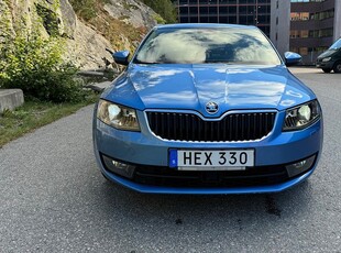 Skoda Octavia 1.8 TSI Business Edition, Elegance Kam/Navi/Drag 1Ägare