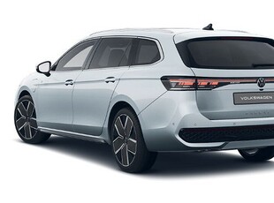 Volkswagen Passat R-line Swe Edition eHybrid 272hk Billån