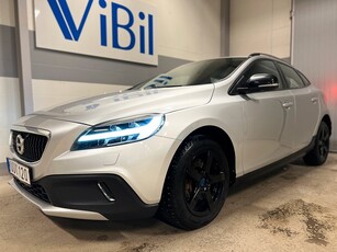 Volvo V40 Cross Country D3 Momentum KEYLESS/NAVI/KAMERA/VOC