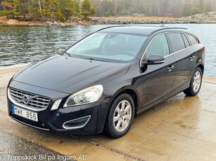 Volvo V60 D4 Geartronic Momentum Nyserv Värmare SoV-hjul