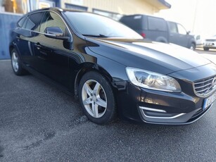 Volvo V60 D4 Geartronic Summum Euro 6 Drag Navgiton