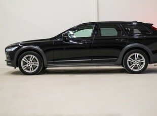 Volvo V90 Cross Country D4 AWD Skinn Drag VoC D-värm 190hk