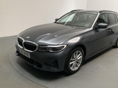 BMW 330e xDrive Touring, G21 (292hk)