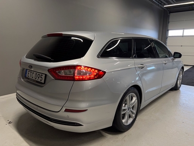 Ford Mondeo Kombi 2.0 TDCi Aut Värmare Keyless PDC Euro 6