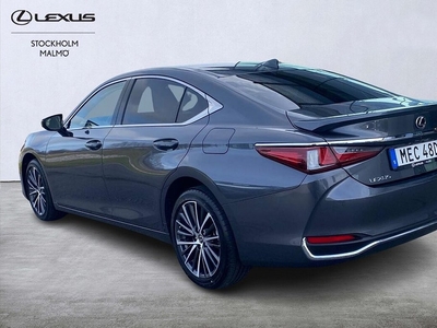 Lexus ES 300h Limited Edition Demobil Nybilskänsla