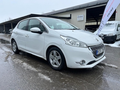 Peugeot 208 1.6 e-HDi Automat 5-DÖRRAR , 92HK