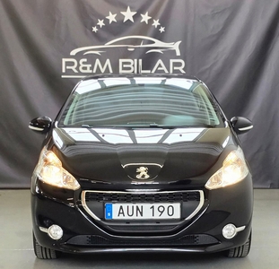 Peugeot 208 Ny Bes,Ny serv,Ny-kamrem,Snål,Få-ägare,Lågmilare