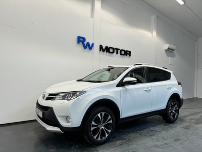 Toyota RAV4 2.0 4WD 151hk Navigation Backkamera