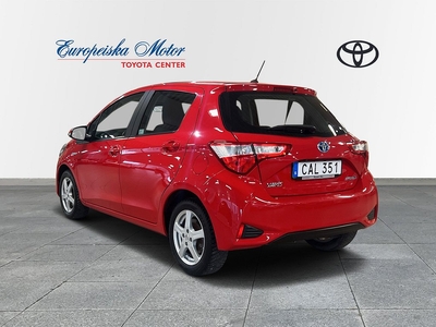 Toyota Yaris 1,5 HYBRID ACTIVE 5-D V-HJUL BACKKAMERA