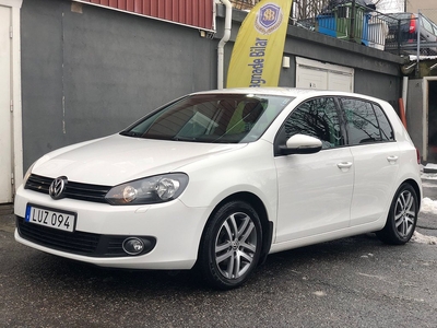 Volkswagen Golf 5-dörrar 1.6 TDI BMT Sport, Style Dragkrog