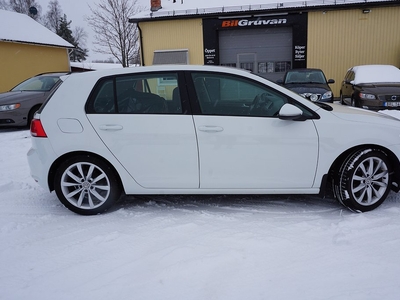 Volkswagen Golf 5-dörrar 1.6 TDI Style Drag