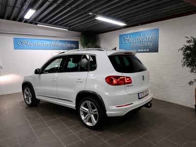 Volkswagen Tiguan 1.4 TSI 4Motion R-line 9700 mil Mkt fin!