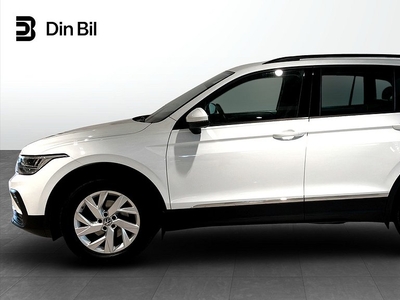 Volkswagen Tiguan 1.5 TSI B-Kamera/Drag/Värmare 150Hk