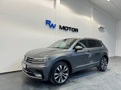 Volkswagen Tiguan 2.0 4M 240hk R-Line Cockpit D-värm Pano