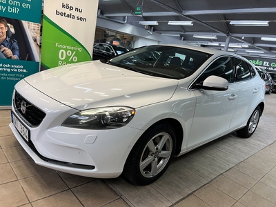 Volvo V40 D3(150hk)*Summum*800kr/mån*Auto*Dragkrok*Nybesk