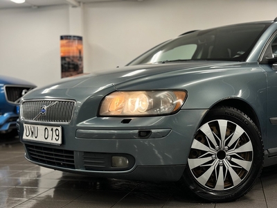 Volvo V50 2.4 Automat 170hk |Nybesiktigad|NyServad|Sportratt