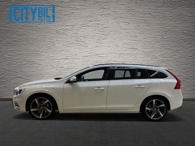 Volvo V60 D4 190hk AWD Aut R-Design Voc Driver Support Navi