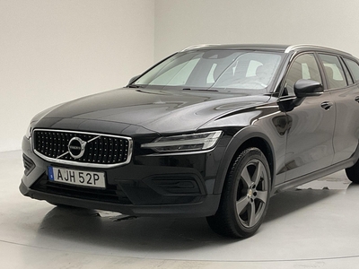 Volvo V60 D4 Cross Country AWD (190hk)