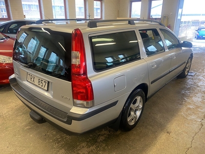 Volvo V70 2.4 Jubileumsbil 140hk Enastående fin