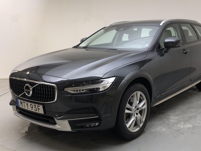 Volvo V90 D5 Cross Country AWD (241hk)