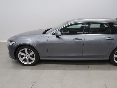 Volvo V90 T4 Momentum Advanced SE