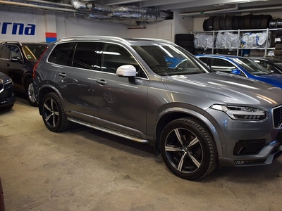 Volvo XC90 D5 AWD R-Design 7-sits PANO LUFT-FJ VÄRM 360 MOMS