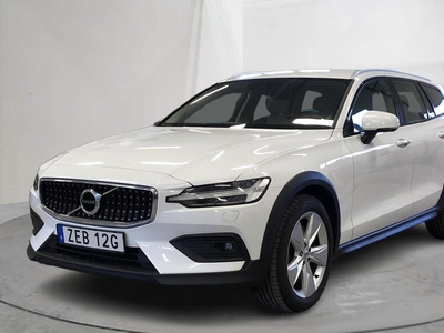 Volvo V60 D4 Cross Country AWD (190hk)