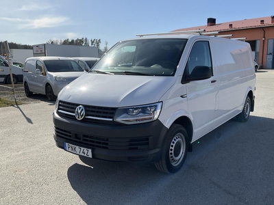 VW Transporter T6 2.0 TDI BMT Skåp (150hk)