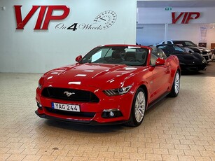 Ford Mustang GT V8 (421hk) Convertible Performance Sv-Såld