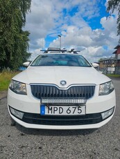 Skoda Octavia Kombi 1.6TDI 105Hk 4x4 Drag SV-Såld