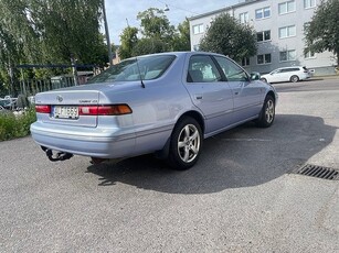 Toyota Camry 2.2 Mycket fint