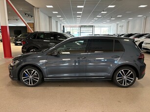 Volkswagen Golf GTE 204hk Plug-in Värmare/Sensorer/Carplay