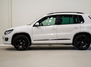 Volkswagen Tiguan 2.0 TSI 4M R-line Pano B-kamera Dynaudio 211hk