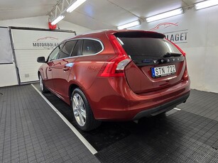 Volvo V60 2.0T 203hk Summum *Helskinn Elstol Drag *