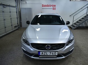 Volvo V60 Cross Country D4 190Hk AWD Summum BE Värmare/Drag Aut