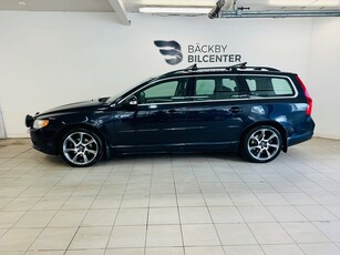 Volvo V70 2.4D Momentum 175hk/M-värmare/Drag