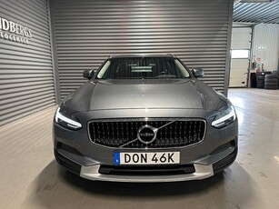 Volvo V90 Cross Country D4 AWD Momentum Drag Värmare Voc Eu6