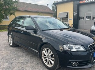 Audi A3Sportback 2.0 TDI quattro Sport M-Värmare 2012, Halvkombi