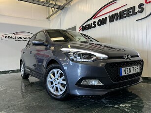 Hyundai i20 1.2 84hk Comfort Euro 6 Rattvärme Ny servad