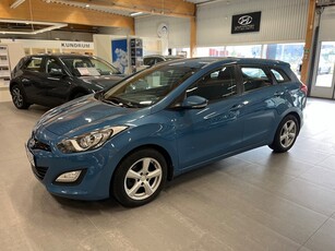 Hyundai i30 Kombi 1.6 CRDi 110hk Business S+V, Värmare 1-ägare