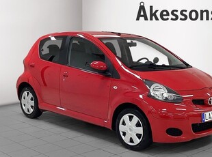 Toyota Aygo5-dörrar 1.0 LÅG SKATT År 2010, Halvkombi