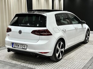 Volkswagen Golf GTI Performance 230hk Panorama Keyless TOPP