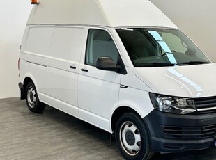 Volkswagen T5Transporter T30 2.0 TDI 4Motion L2H2 D-värm, drag 2016, Minibuss